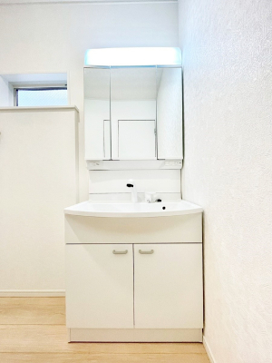 ���ӊ� �V���b�s���O�Z���^�[ 800m �x���N�X���[�������Ԕ�����