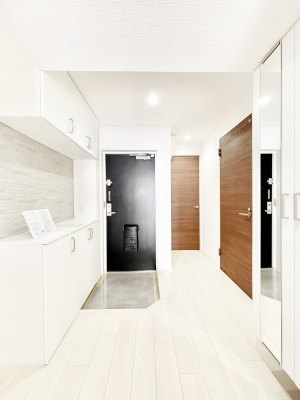 ���� ���Ƒ��₨�q�l���C�����悭���o�}���ł��鉸�₩�ȕ��͋C�̌��ւł��B