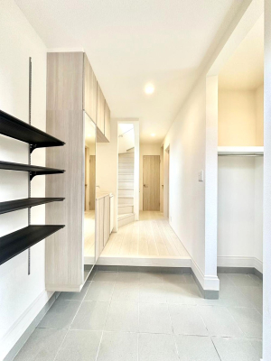 ���� �Ƒ��̋A��₨�q�l�������������}���錺��  