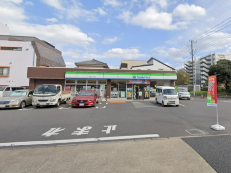 ���ӊ� �R���r�j 40m �t�@�~���[�}�[�g ���V��񒚖ړX