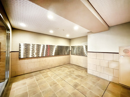 ���̑� �J�ɔG�ꂸ�ɗX�֕����󂯎��܂��B