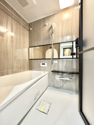 ���� �I�V�����ȃf�U�C���̃o�X���[���ŋC�����オ��܂���