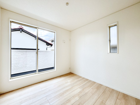 ���̑����� �o���R�j�[���J�������v���X���Ă����m��