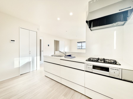 �L�b�`�� �����g���L�b�`��������A�g���₷�����������̂��₷���ɂ������܂����B 