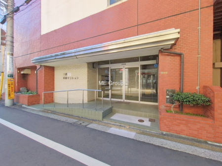 �G���g�����X -