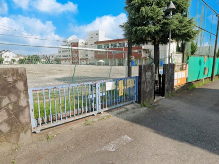 ���ӊ� ���w�Z 1300m ������s���Β��w�Z