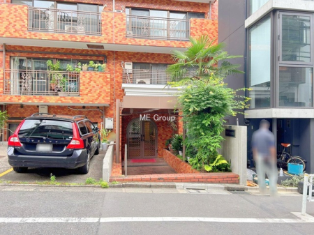 �G���g�����X -