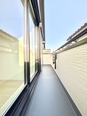 �o���R�j�[ ������̃o���R�j�[�I���Ƒ��̐��󕨂͂������A���z�c�������Ղ花���܂��I