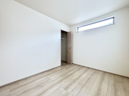 �q������ �q�������ɂ��������߂Ȏ��[�X�y�[�X�����Ղ�̋���