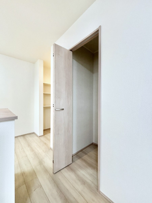 ���[ ���r���O���[�B�U�炩�肪���ȃ��r���O���X�b�L���ƕۂĂ܂��ˁB 