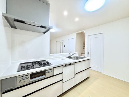 �L�b�`�� �������������I�ɁA�y�����I�V�X�e���L�b�`��  