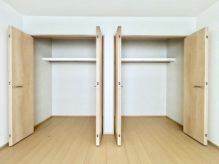 ���[ �m���̃c�C���N���[�[�b�g�B���s��������̂Ō���̈ߗނ�����������܂�܂��B