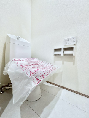 �g�C�� �g�C����1�K��2�K���ꂼ��ɔz�u����Ă��ĂƂĂ��֗��ł��B 