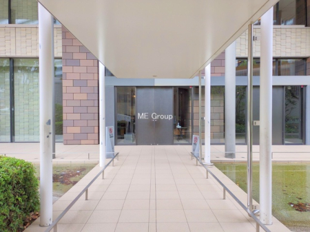 �G���g�����X -