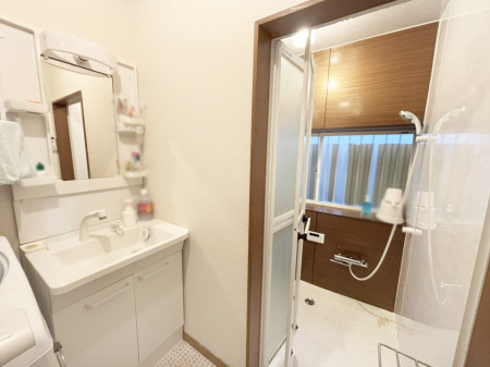 ���ʑ�E���ʏ� ���邢���ʏ��͖����̐g�x�x���y�����ł����Ⴂ�����ł��B