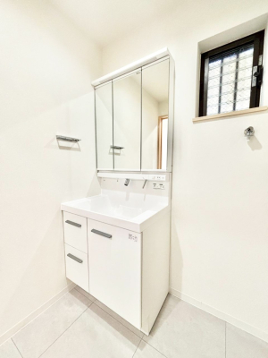 ���ʑ�E���ʏ� ���[�͂Ƌ@�\���ɗD�ꂽ���ʉ��ϑ�