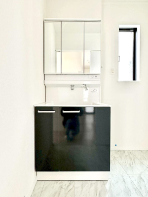 ���ʑ�E���ʏ� �傫�����₷���O�ʋ��Ő�����������ʑ�́A�g�����Ȃ݃`�F�b�N�┧�̂������ɂ������߂ł��B 