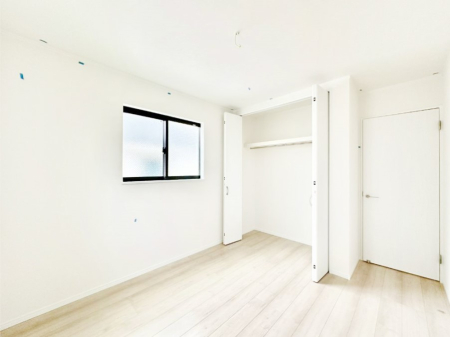 ���̑����� �N���[�[�b�g�t���̂������ŃX�b�L���Ƃ�����Ԃł�����芰���܂��I