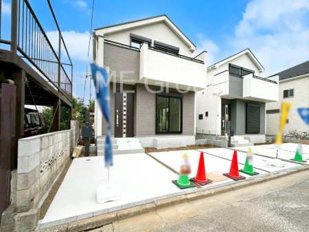 ���n�O�ώʐ^ �����Ղ�̗z���ƊJ�����ɕ�܂�閾�邢�Z�܂�  