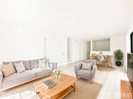 ���r���O ���Ƒ��̓��₩�Șb�����ŕ�܂�閾�邢���r���O  ���Ƌ��CG�ł�