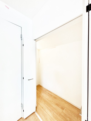 ���̑����� �H�ނ̃X�g�b�N�͂������A���p�i�̎��[�Ȃǎg�����͂��낢��  