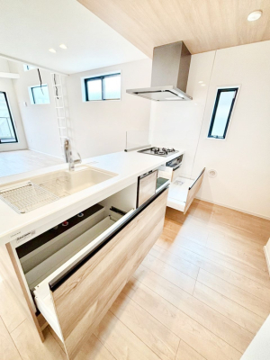 �L�b�`�� ���[�����Ղ�Ȃ̂Œ������⒲�������o�����ꂵ�₷���ł��ˁB