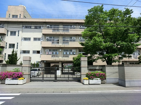 ���ӊ� ���w�Z 900m �������܎s���y�����w�Z