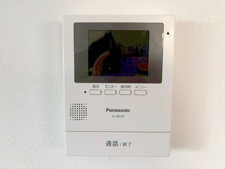 ���̑����� ���q�҂��m�F�ł���s�u���j�^�[�t�C���^�[�z��