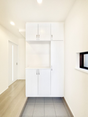 ���� ����I�𗘗p���āA���z�������������q�l�������ĂȂ��ł��܂��B