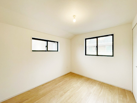 �q������ ������̂₳���������S�n�悢�v���C�x�[�g���[��