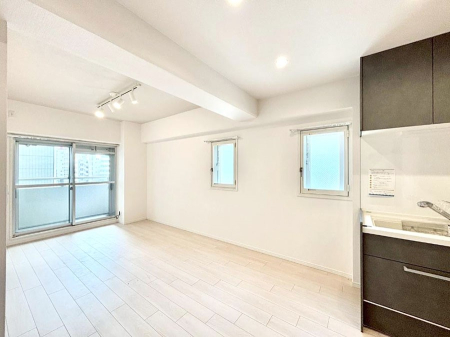 ���̑����� �Ƒ������R�ƏW�܂�e���̃X�y�[�X�ɂȂ肻��  