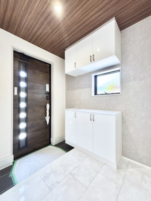 ���� ����I�𗘗p���āA���z�������������q�l�������ĂȂ��ł��܂��B