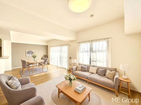 ���r���O �������������͋C�̂k�c�j�͉Ƒ��݂�Ȃ̉��K��ԁ@���Ƌ��CG�ł�