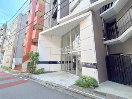 �G���g�����X -