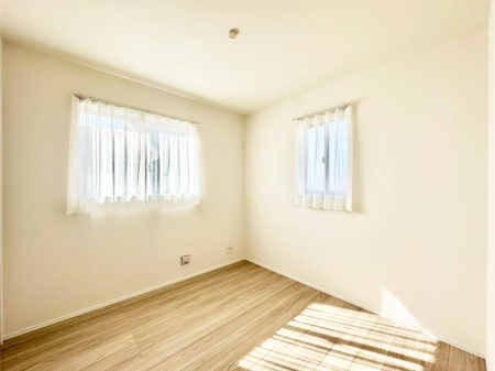 �q������ ������̂₳���������S�n�悢�v���C�x�[�g���[��