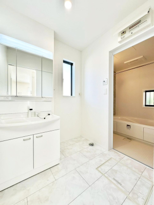 ���̑� �L�X�Ƃ�Ƃ�̂��郉���h���[�X�y�[�X