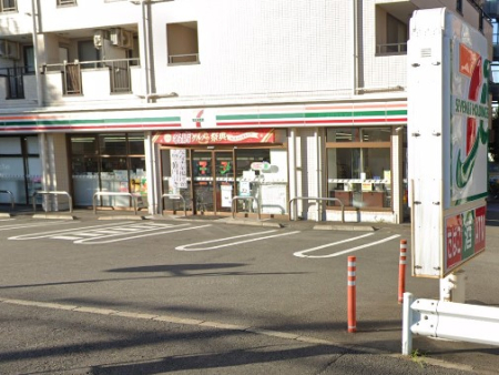 ���ӊ� �R���r�j 200m �Z�u��-�C���u�� ���z�č�Q���ړX