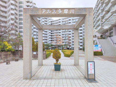 �G���g�����X -