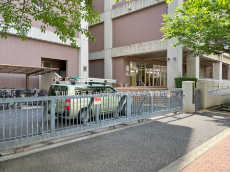 ���ӊ� ���w�Z 820m �r��旧��O���w�Z