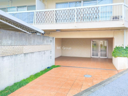 �G���g�����X -