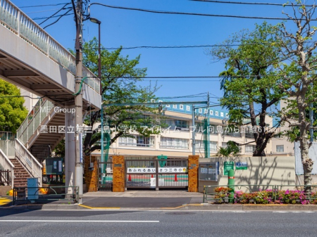 ���ӊ� ���w�Z 610m �n�c�旧��O�������w�Z