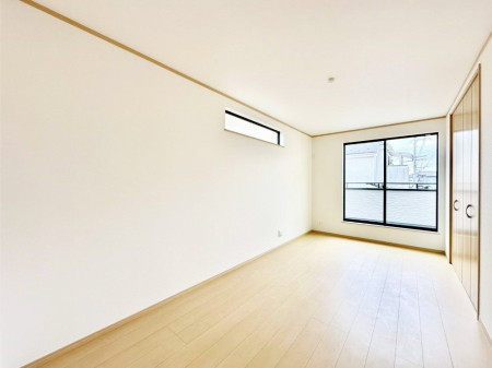 ���̑����� �o���R�j�[���J�������v���X���Ă����m��