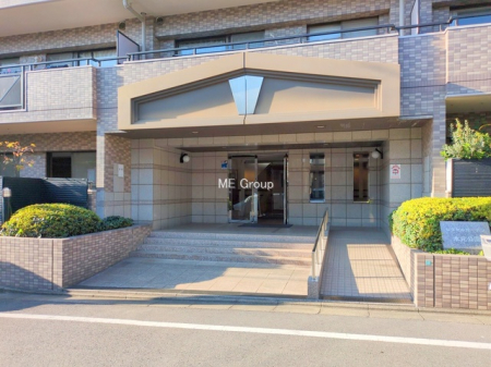 �G���g�����X -