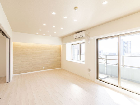 ���̑����� �傫�ȑ����炽���Ղ�̗z���ƕ����������郊�r���O  