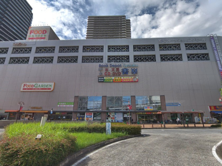 ���ӊ� �V���b�s���O�Z���^�[ 600m �A���[�T�V���b�s���O���[��