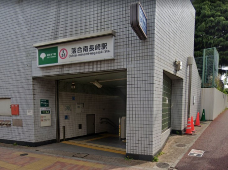 ���ӊ� �w 80m ��]�ː������쒷��w