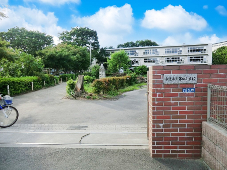 ���ӊ� ���w�Z 750m �a���s����l���w�Z