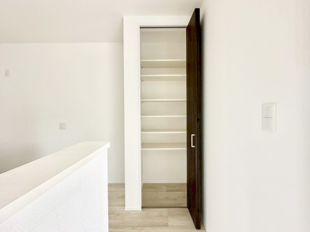 ���[ ���������Ă����ꂵ�����[�X�y�[�X