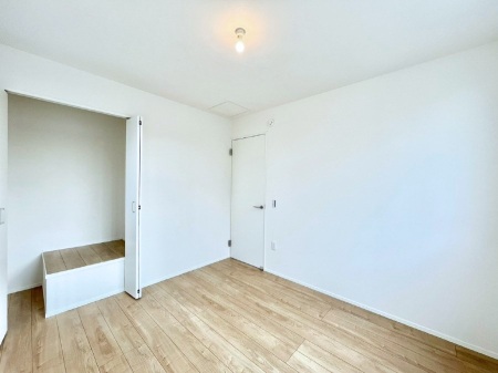 �q������ �q�������ɂ��������߂Ȏ��[�X�y�[�X�����Ղ�̋���