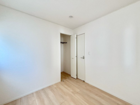 �q������ �q�������ɂ��������߂Ȏ��[�X�y�[�X�����Ղ�̋���